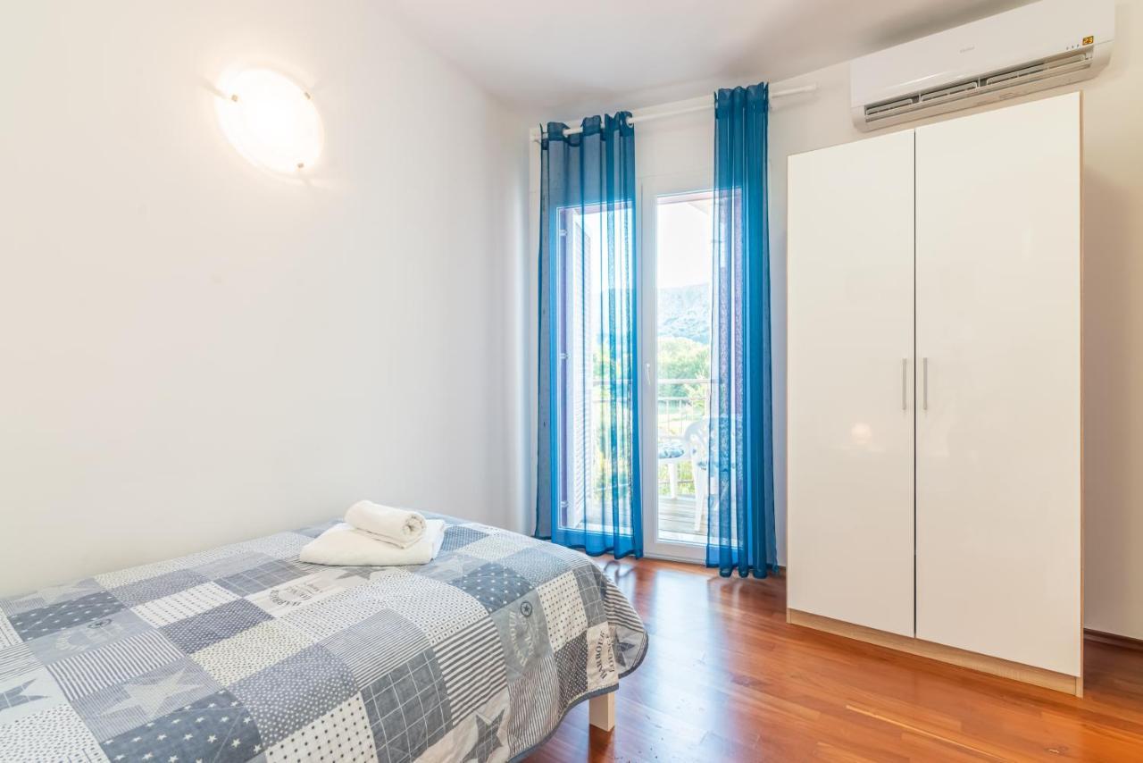 Apartment Mimoza 5, Baska, Krk Экстерьер фото